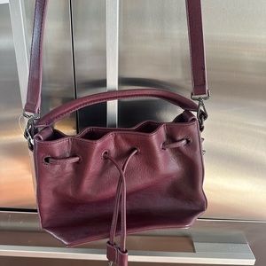 Maroon bucket bag - Steve Madden. Never used!